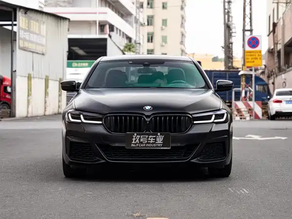 BMW 5 Series 2021