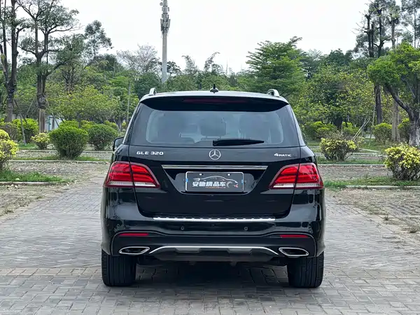 Mercedes-Benz GLE 2018