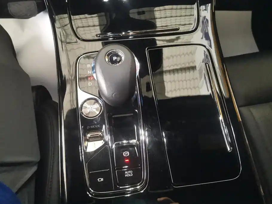 GAC Motor Trumpchi M8 2023 — фото 16