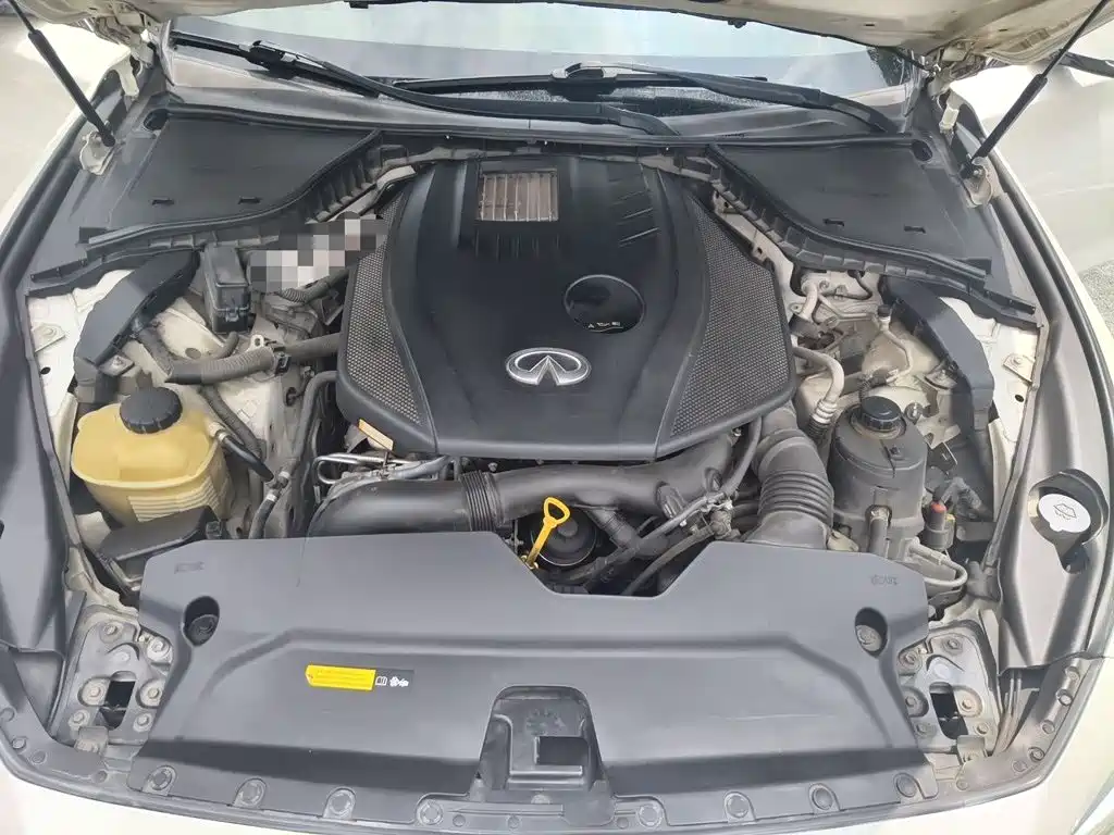 Infiniti Q50L 2015 — фото 11