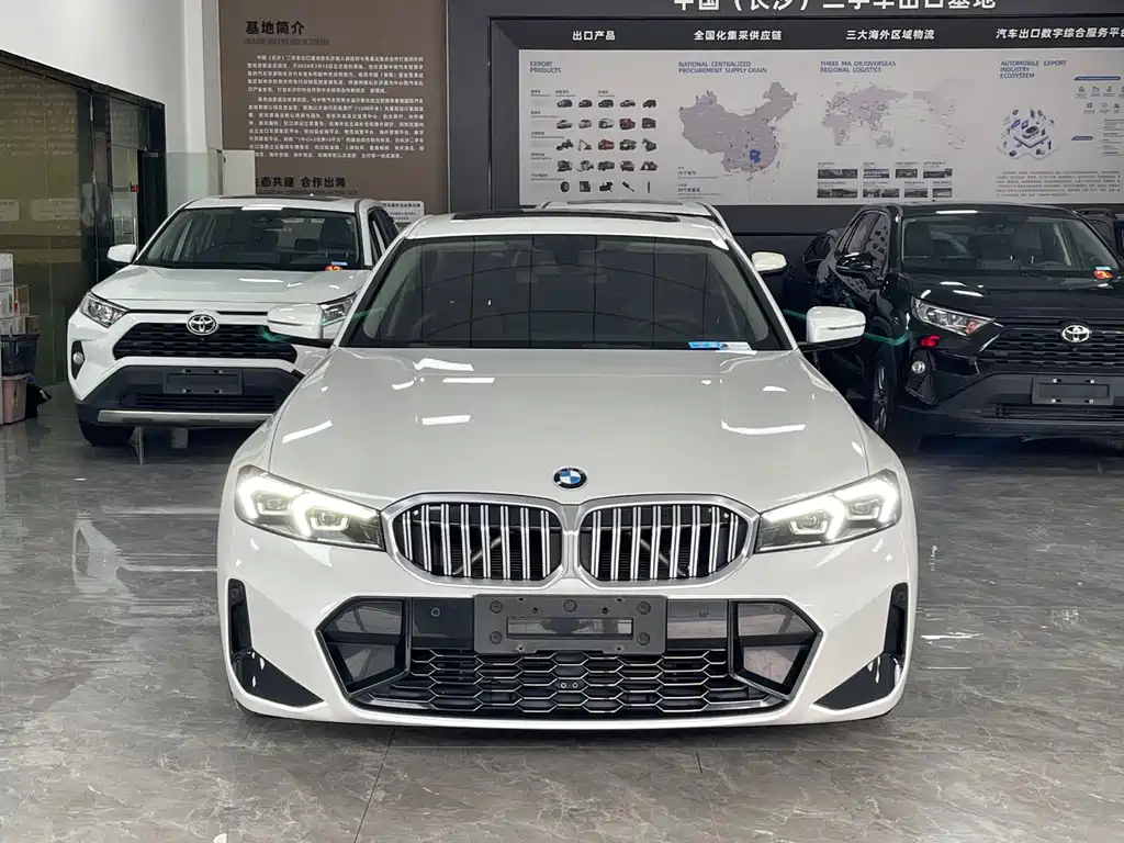 BMW 3 Series 2023