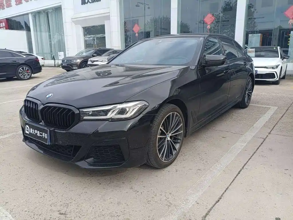 BMW 5 Series 2023