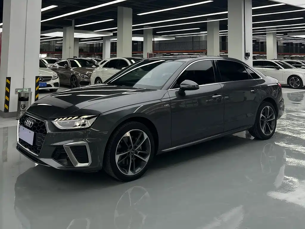 Audi A4L 2023