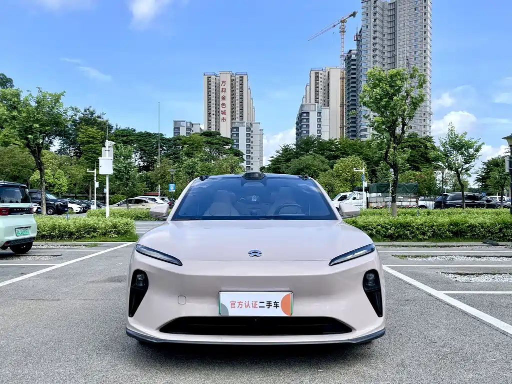 NIO ET5T 2024