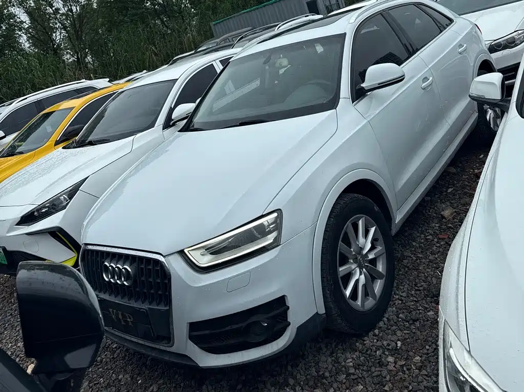 Audi Q3 2016