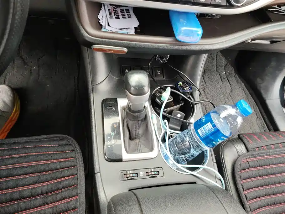 Toyota Highlander 2017 — фото 16