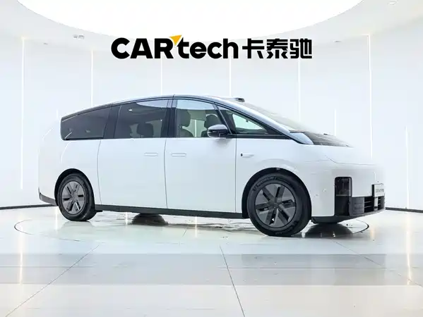 Li Auto MEGA 2025