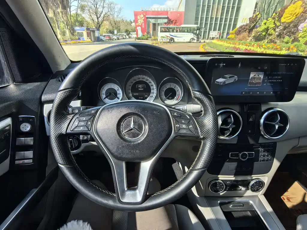 Mercedes-Benz GLK-Class 2015 — фото 11