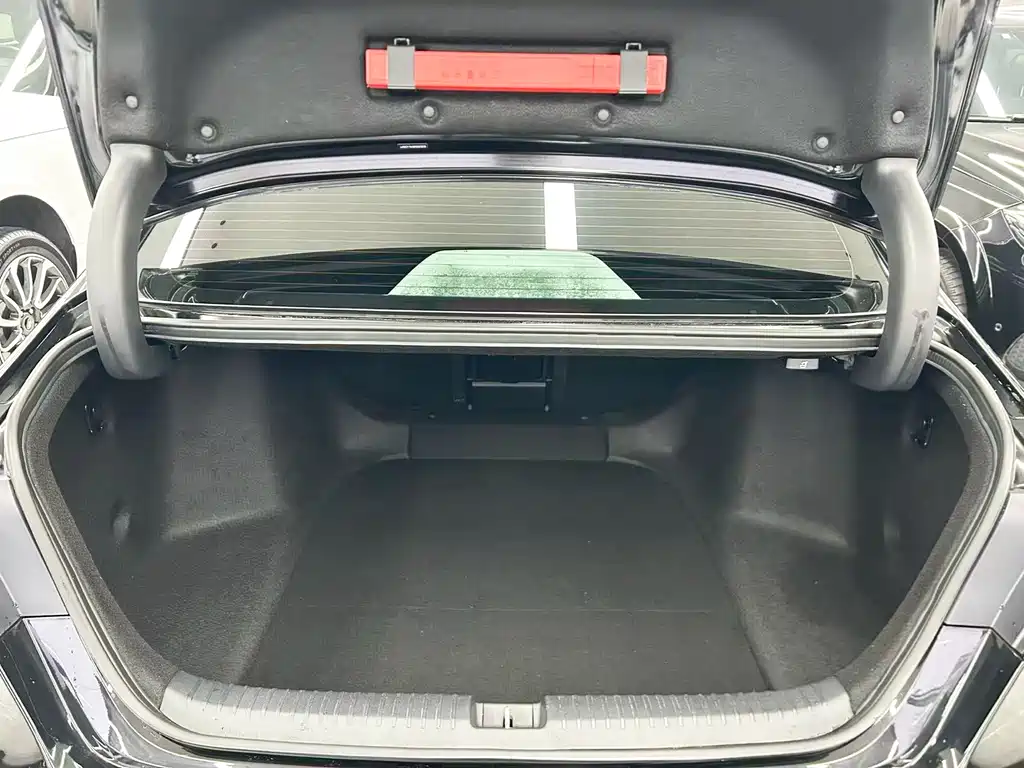 Honda Accord 2023 — фото 19