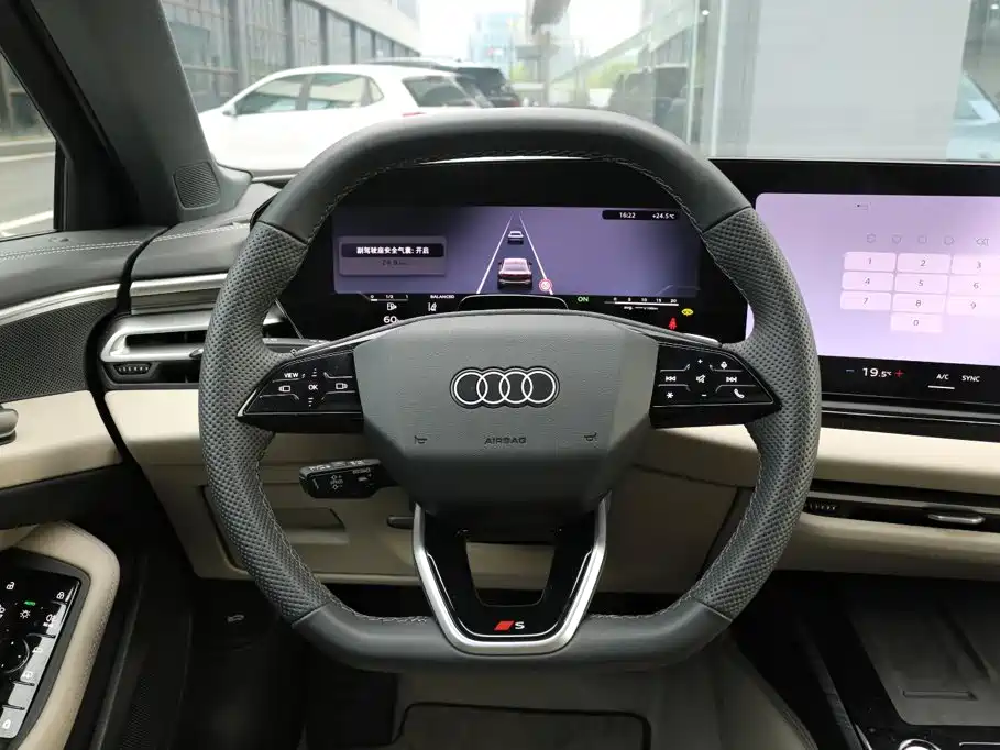 Audi A5L 2025 — фото 7
