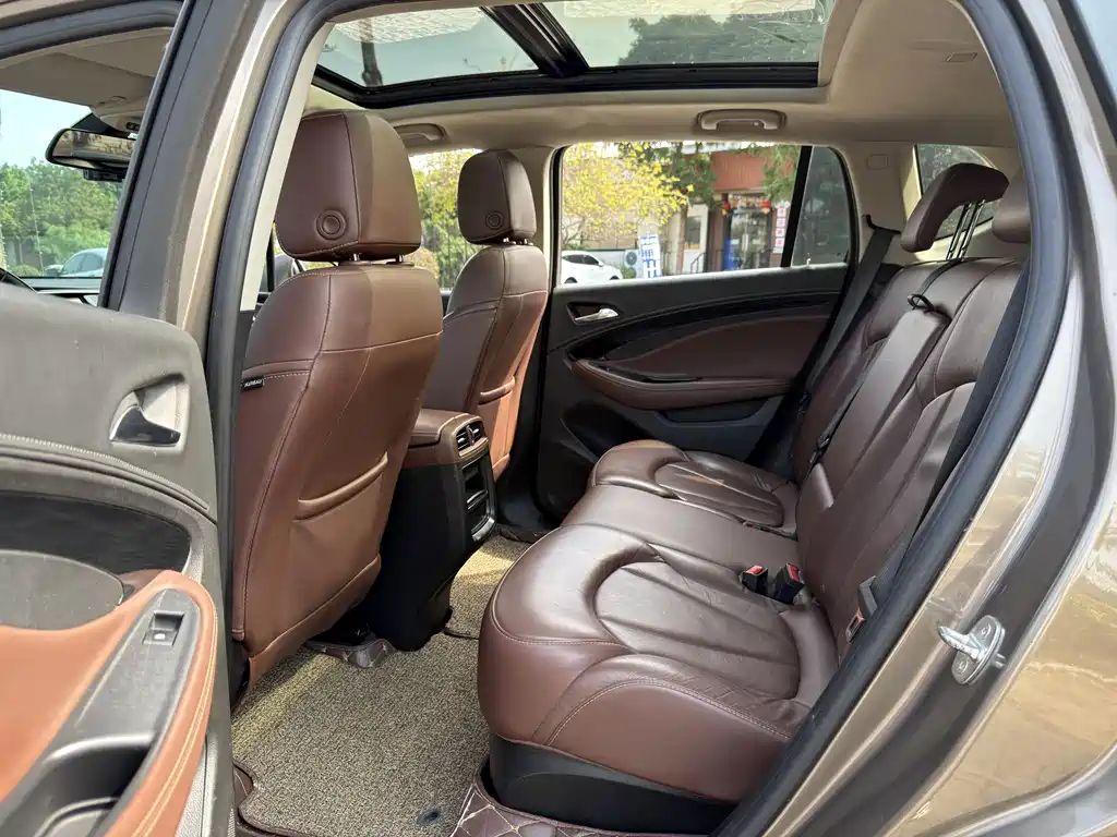 Buick Envision Plus 2019 — фото 7