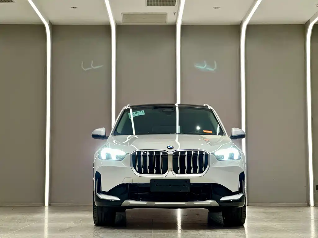 BMW X1 2025