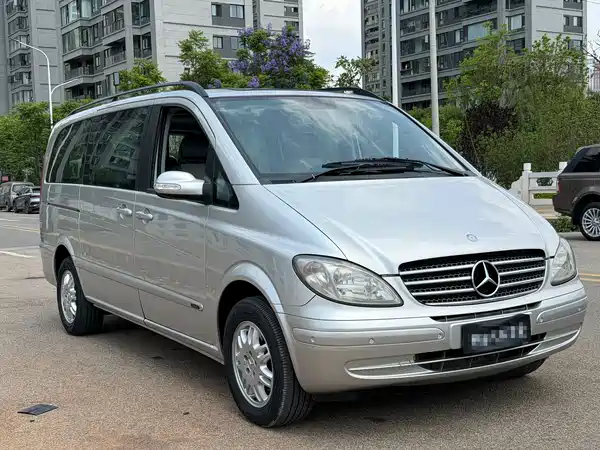 Mercedes-Benz Viano 2006