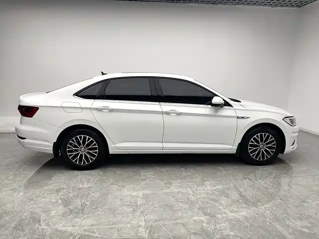 Volkswagen Sagitar 2021 — фото 10
