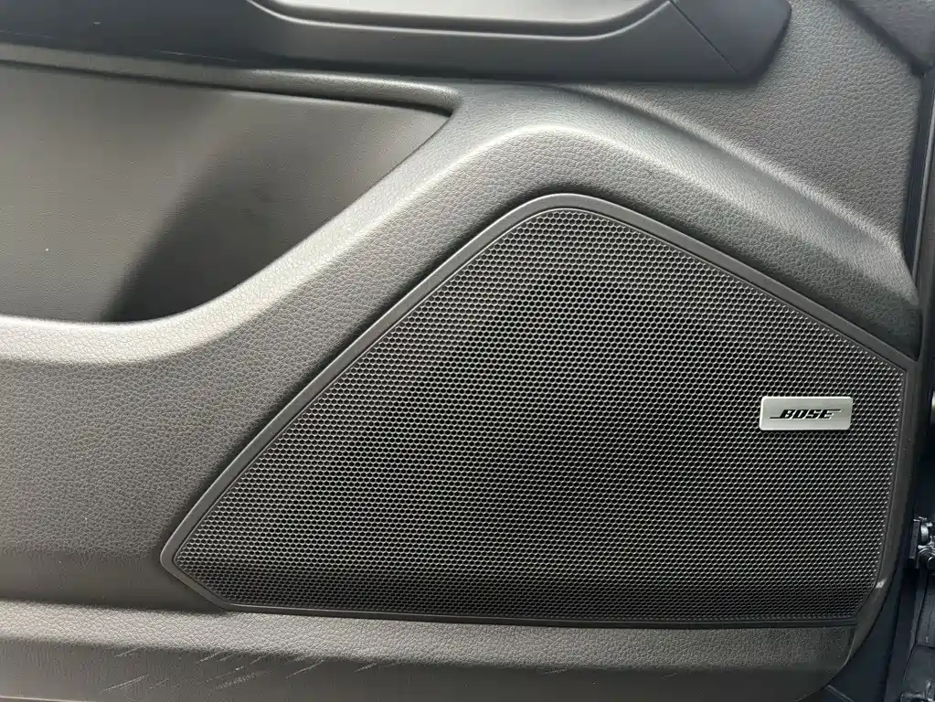 Porsche Cayenne 2019 — фото 11