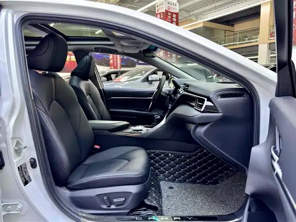 Toyota Camry 2020