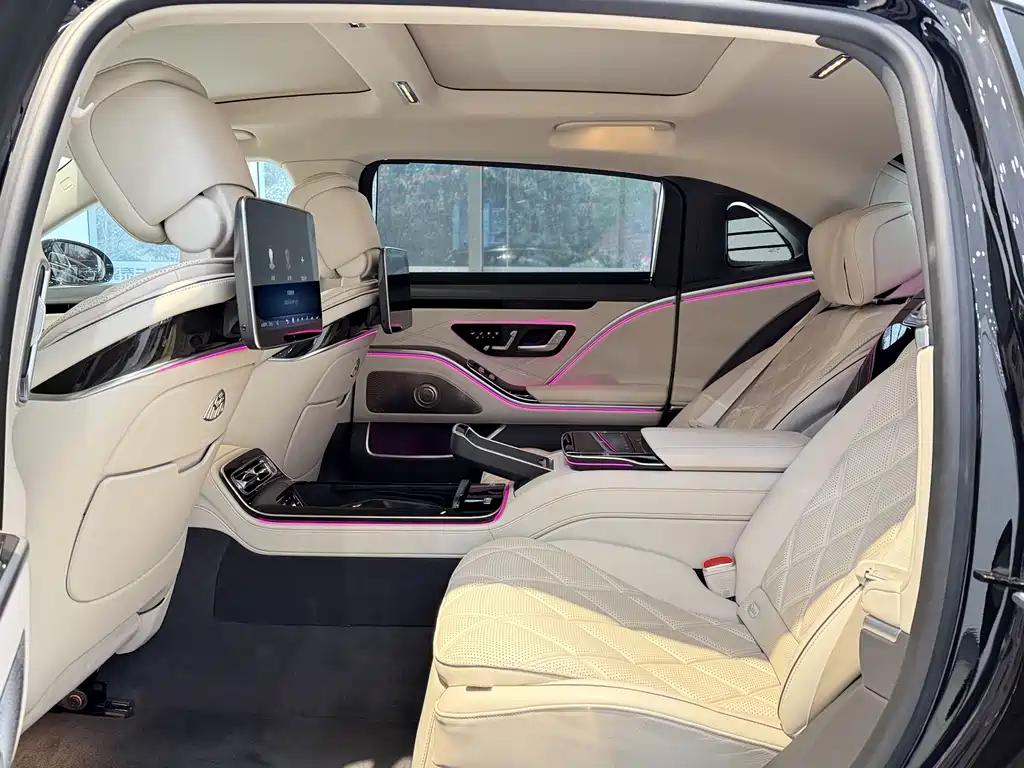 Mercedes-Benz S-Class 2023 — фото 21