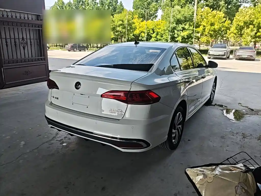 Volkswagen Bora 2023