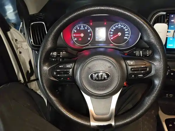 Kia KX3 2015