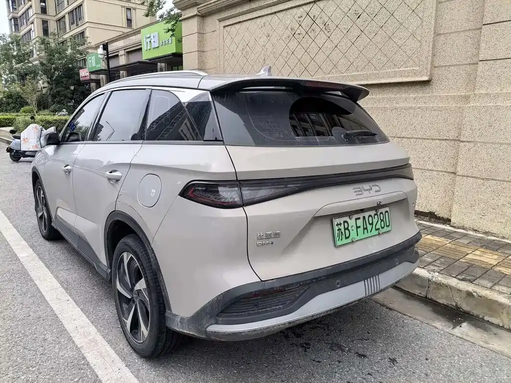 BYD Sealion 05 DM-i 2025 — фото 6