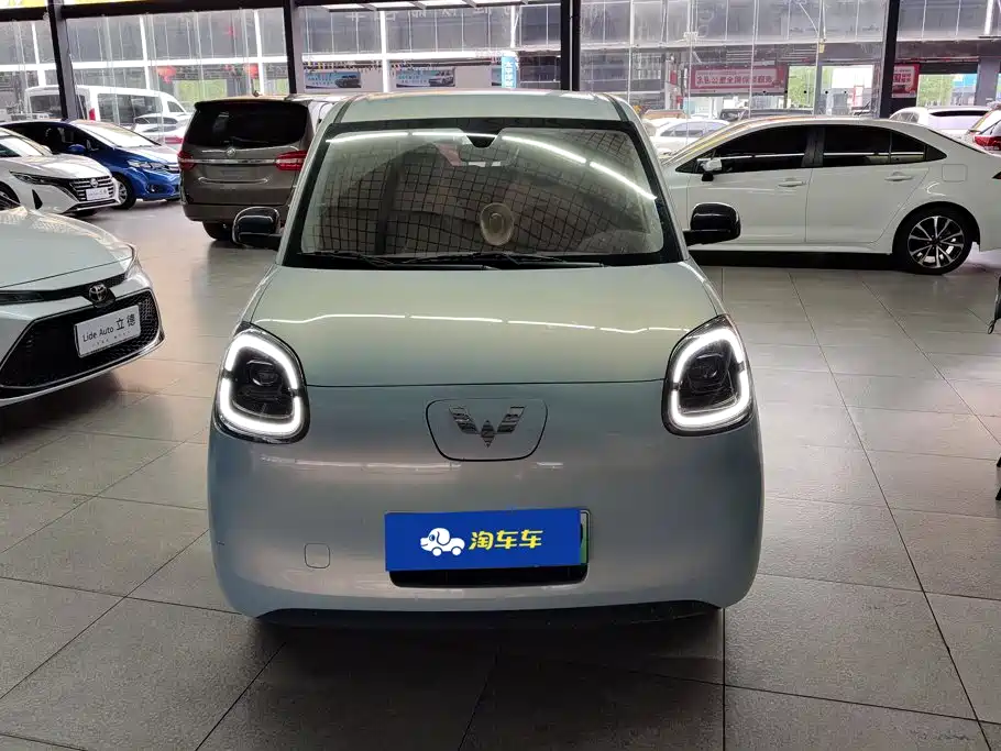 Wuling MINIEV 2025