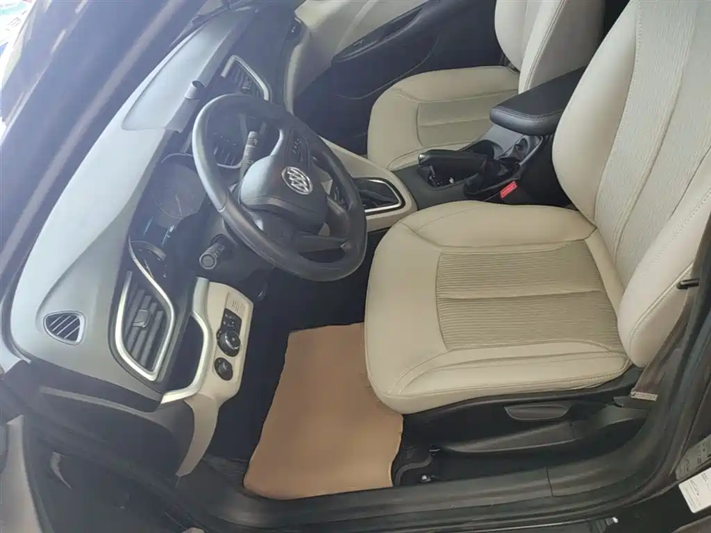 Buick Excelle 2017 — фото 15