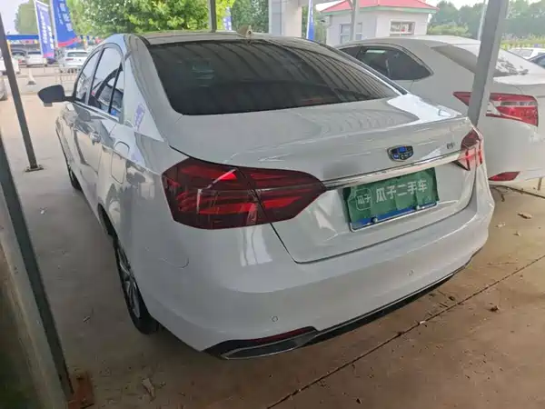 Geely Emgrand 2018