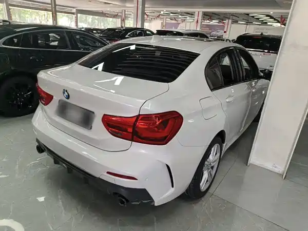 BMW 1 Series 2022