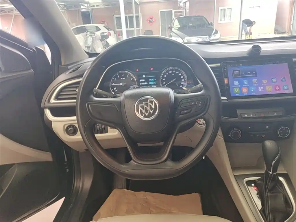 Buick Excelle 2017 — фото 11