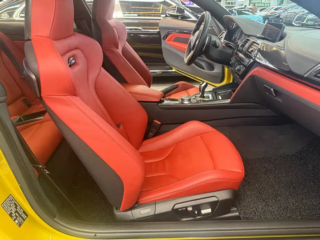 BMW M4 2020 — фото 12
