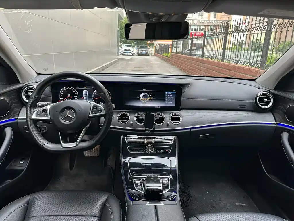 Mercedes-Benz E-Class 2017 — фото 5