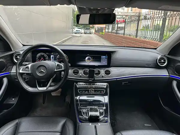 Mercedes-Benz E-Class 2017