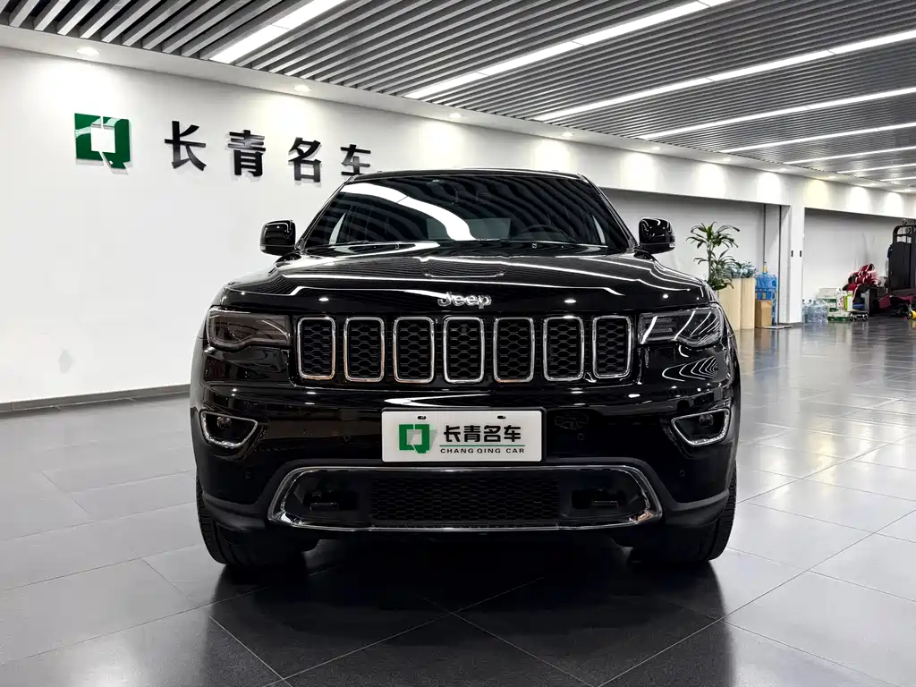 Jeep Grand Cherokee 2021 — фото 2