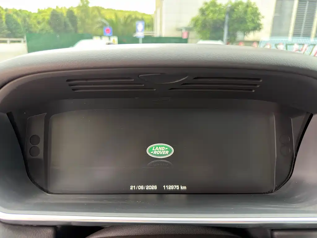 Land Rover Range Rover Sport 2016 — фото 19