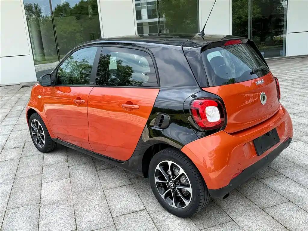 smart Forfour 2017 — фото 2