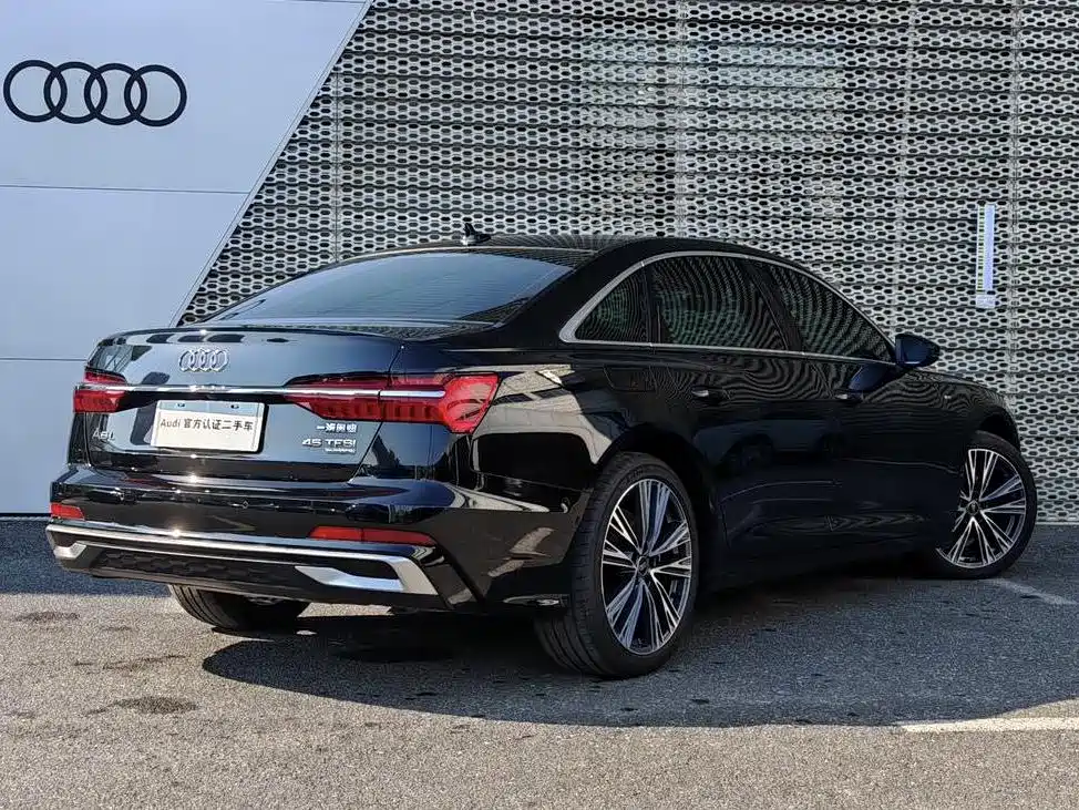 Audi A6L 2024