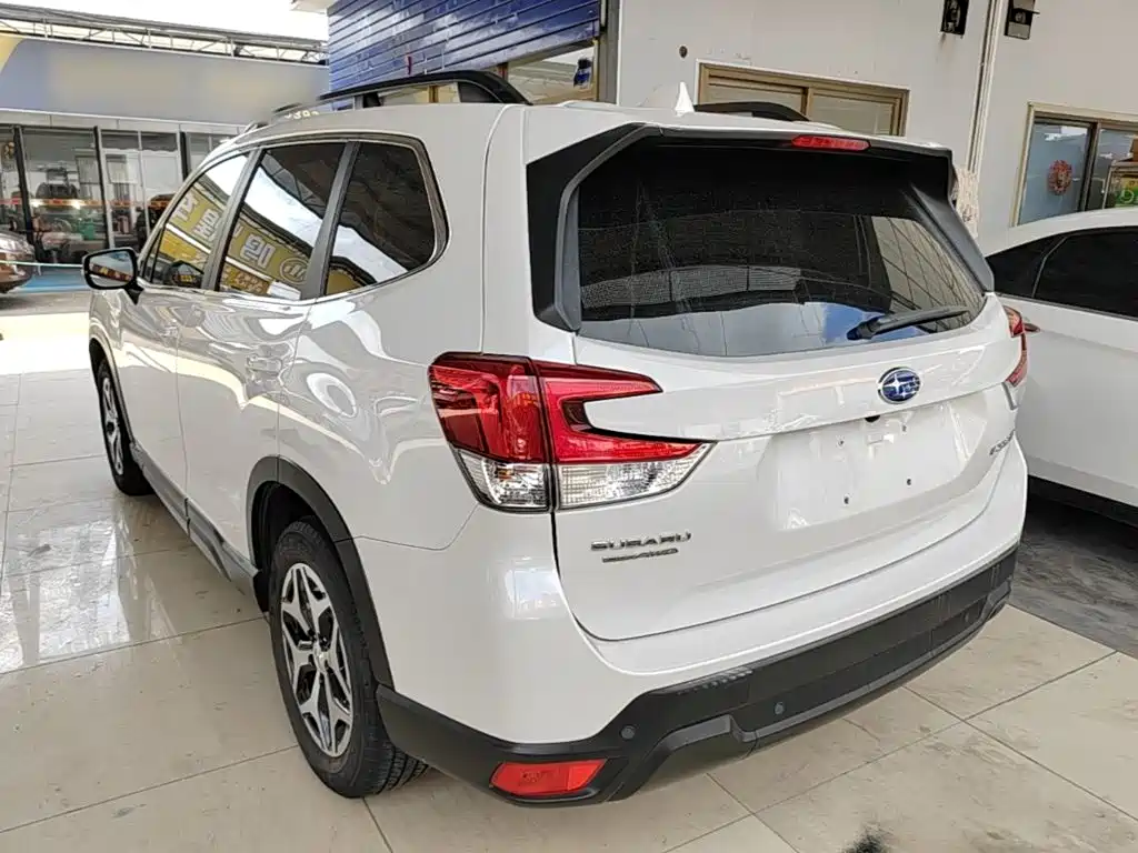 Subaru Forester 2020 — фото 5