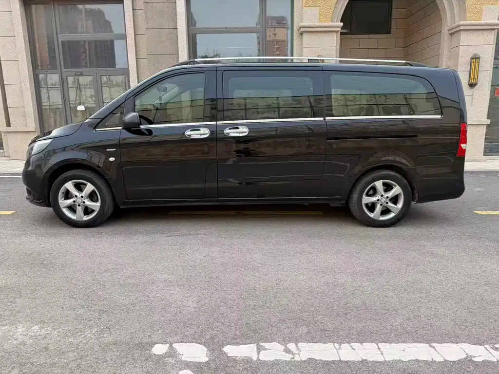 Mercedes-Benz Vito 2018 — фото 10