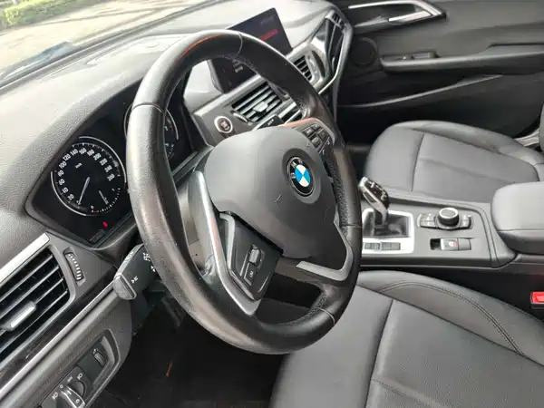 BMW 1 Series 2020