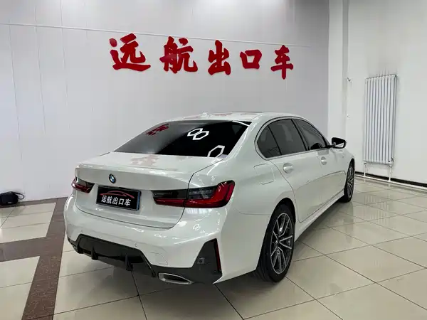 BMW 3 Series 2023