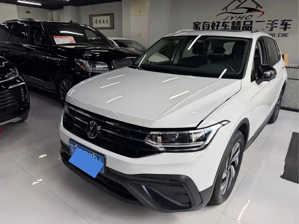 Volkswagen Tiguan L 2025
