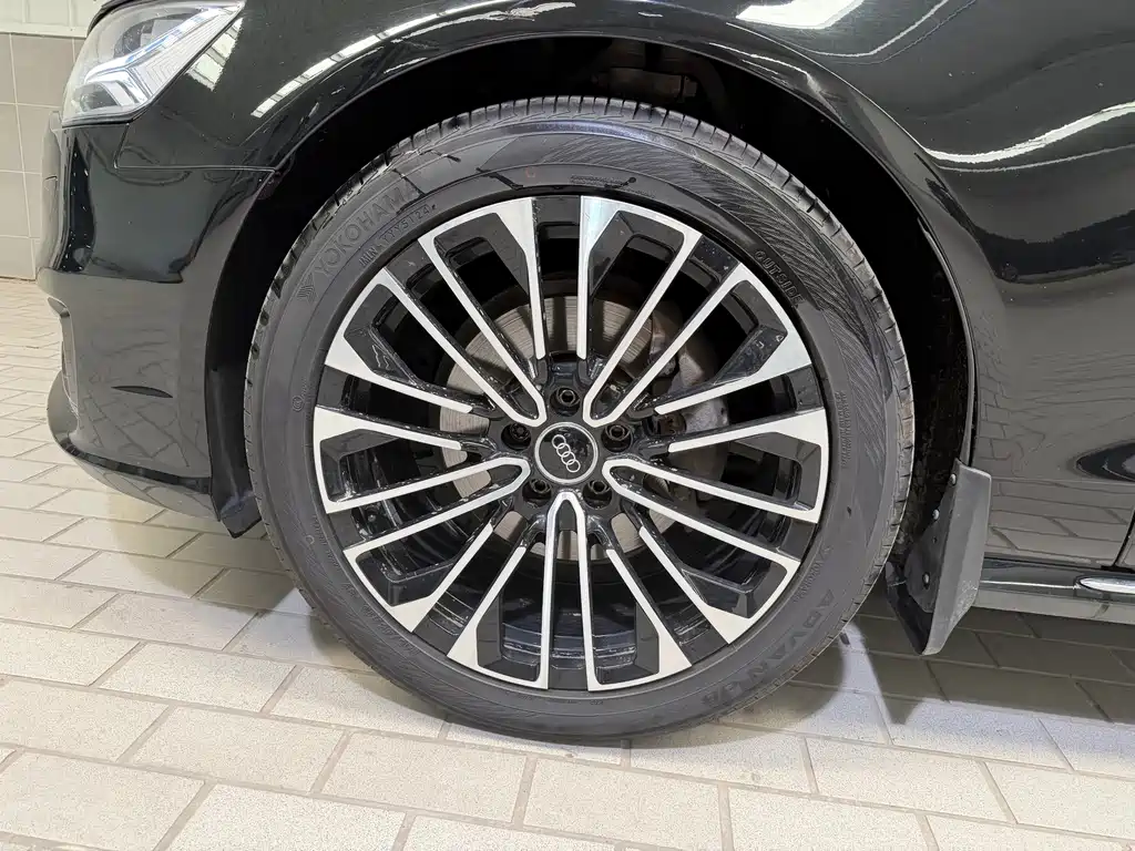 Audi A6L 2016