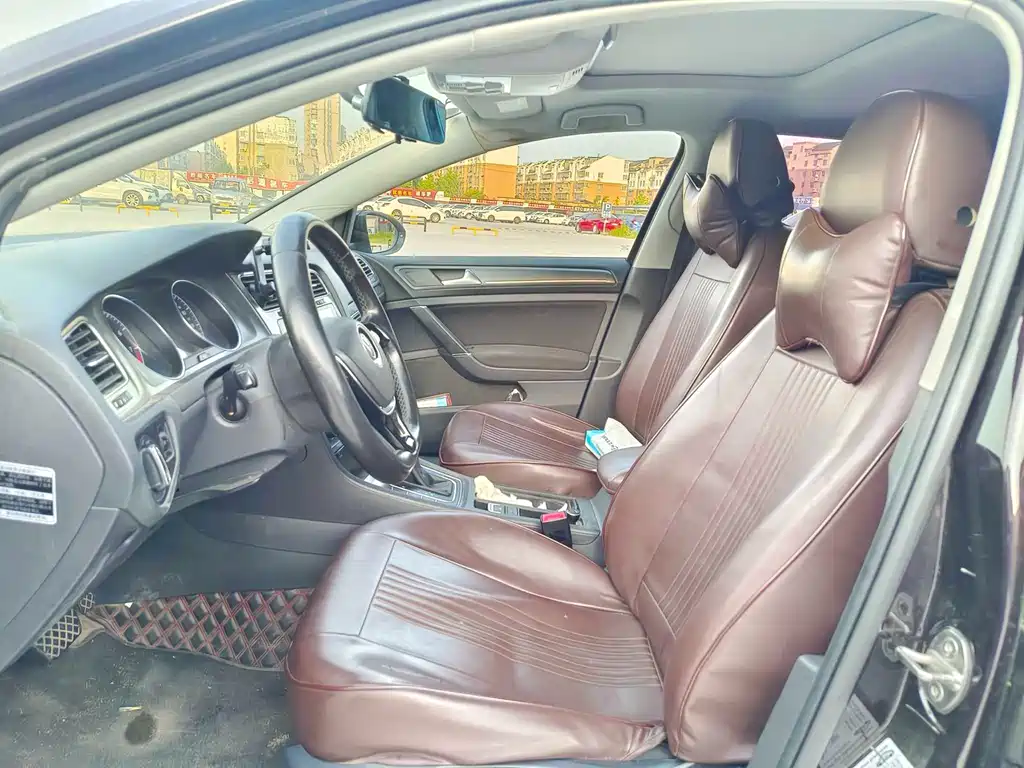 Volkswagen Golf 2016