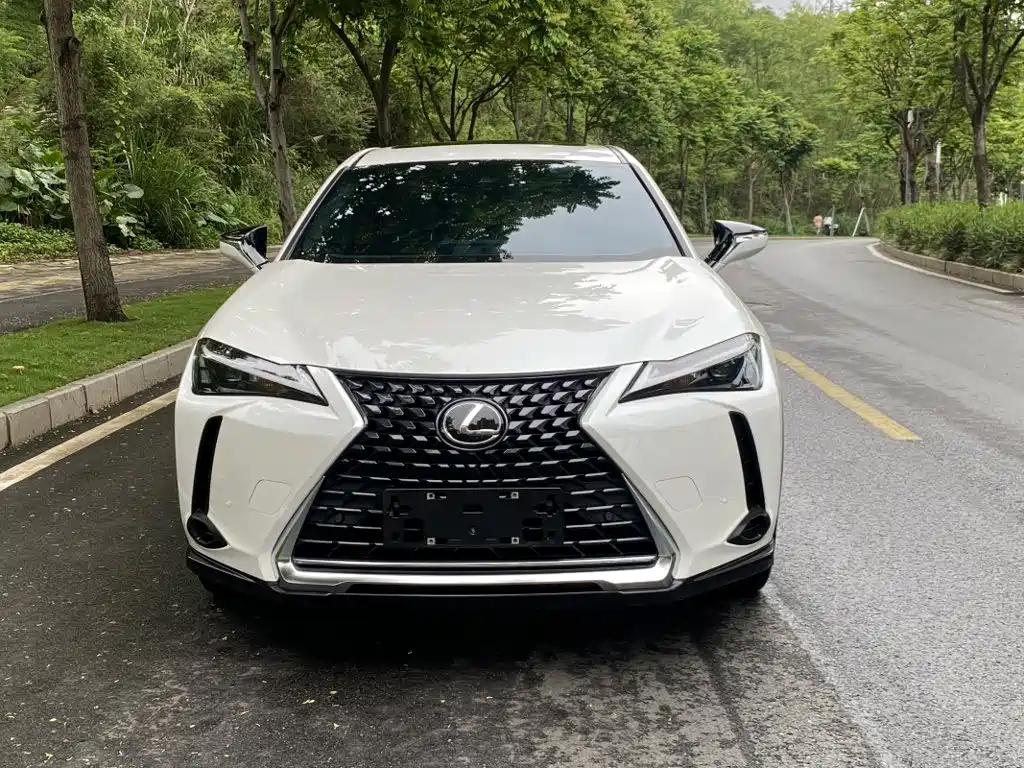 Lexus UX 2024 — фото 7