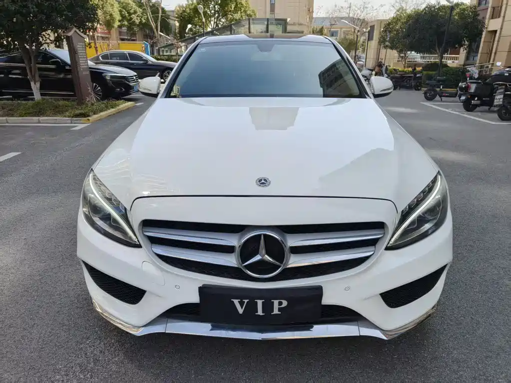 Mercedes-Benz C-Class 2018
