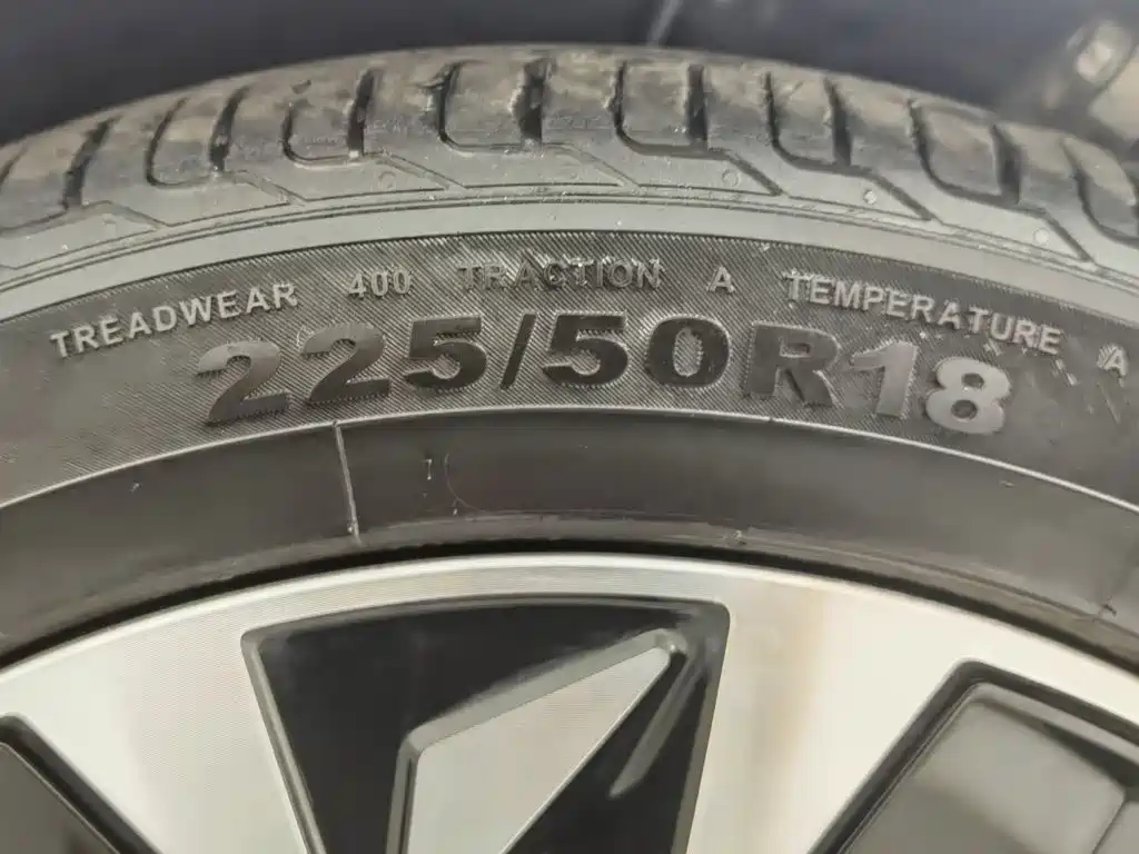 BYD Seal 2022 — фото 24