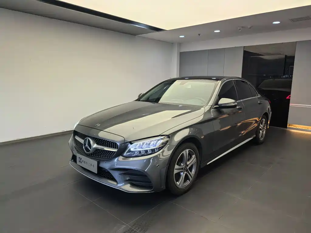 Mercedes-Benz C-Class 2019 — фото 1