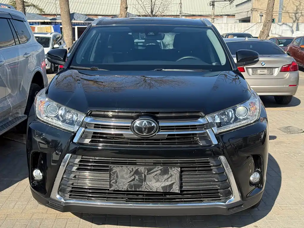 Toyota Highlander 2020 — фото 2