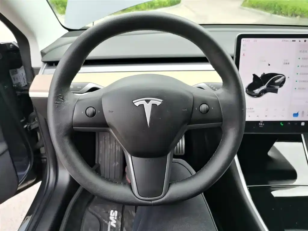 Tesla Model 3 2019 — фото 11