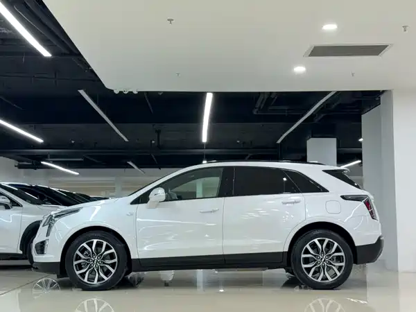 Cadillac XT5 2023